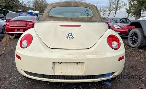 2008 Volkswagen New Beetle Convertible Se from USA, damaged, VIN 3VWRF31Y28M411370